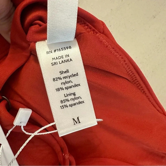 Andie The Tahiti Top Swimwear in Chili Pepper with Adjustable Straps Size M NWT - Picture 4 of 9